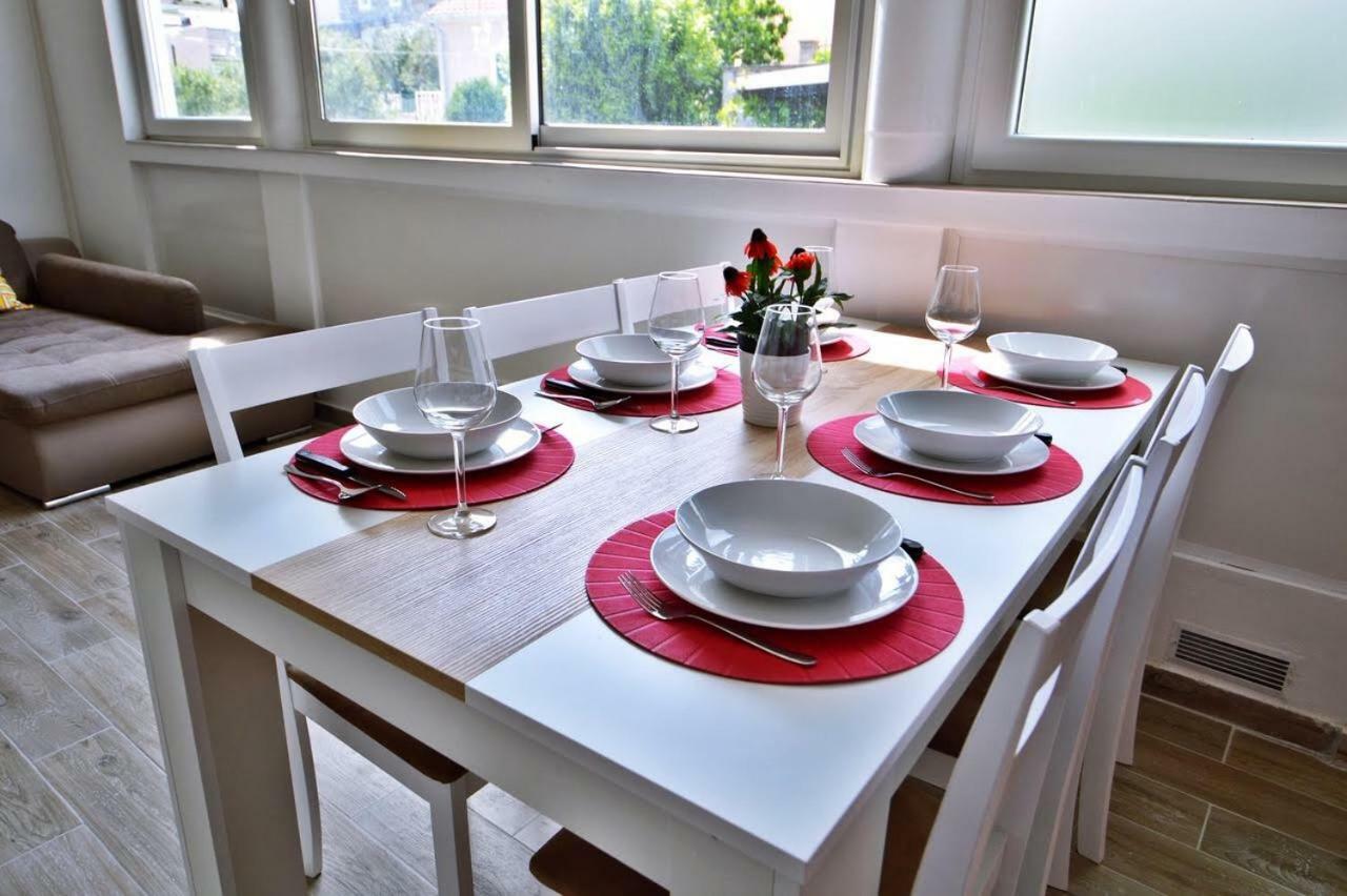 Apartman Martina Betina  Buitenkant foto
