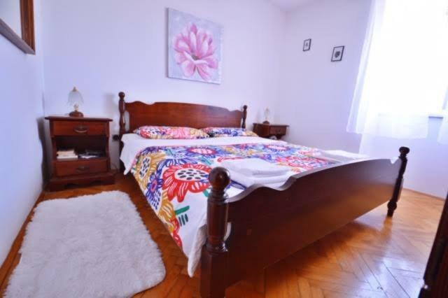 Apartman Martina Betina  Buitenkant foto