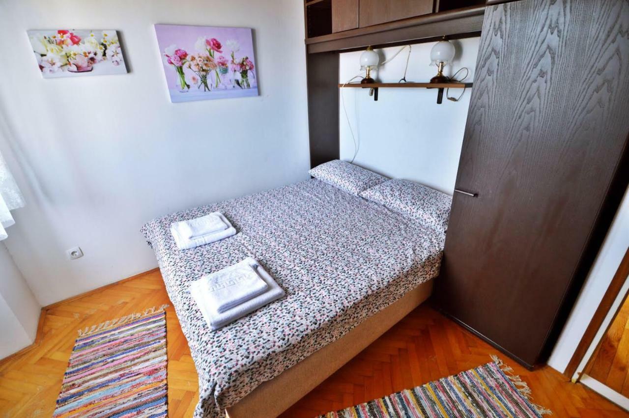 Apartman Martina Betina  Buitenkant foto