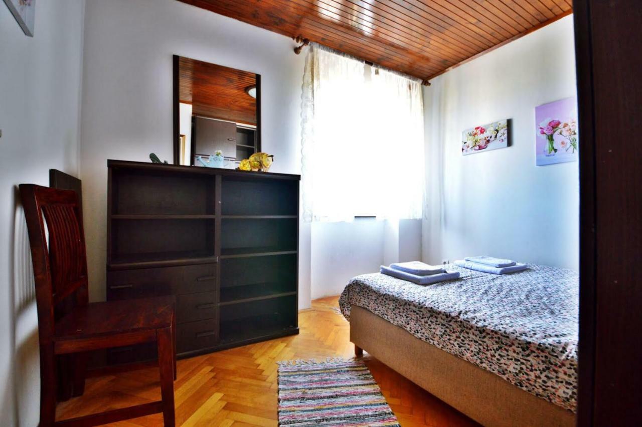 Apartman Martina Betina  Buitenkant foto